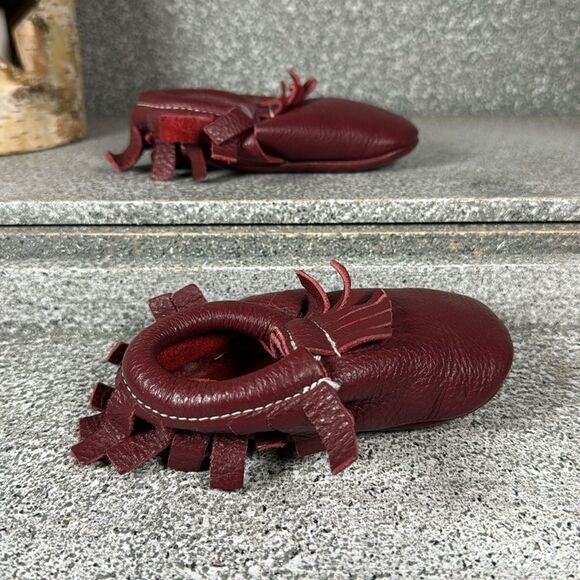 Red Leather Fringe Moccasin Shoes Baby - Picture 2 of 4